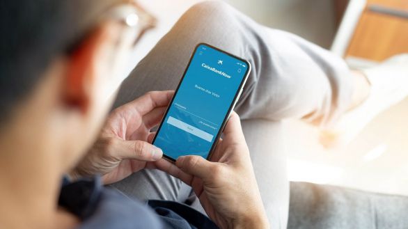 CaixaBank, líder en banca digital en España según el ranking AQMetrix