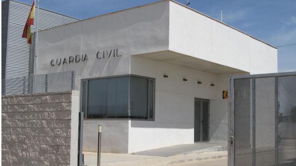 Una guardia civil mata a sus dos hijas en Quintanar del Rey y se suicida