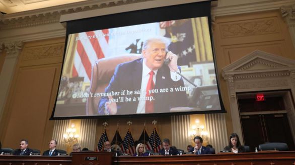 El comité que investiga el asalto al Capitolio recomienda imputar a Trump por insurrección