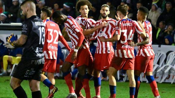 Copa del Rey. Carrasco y Barrios rescatan al Atlético ante el Arenteiro