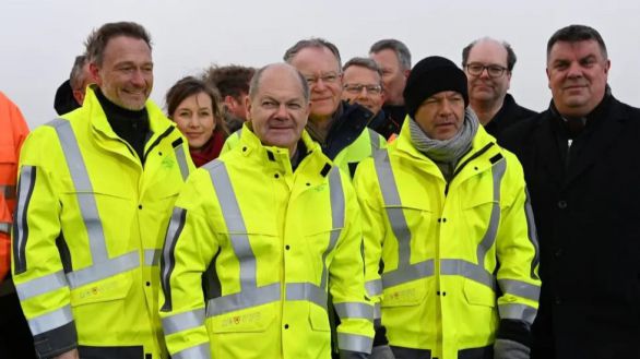 Alemania se asegura el suministro de gas licuado de Estados Unidos durante 15 años