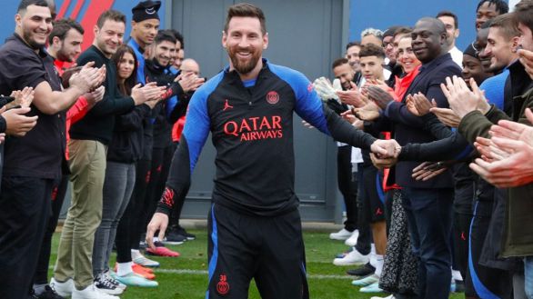 Messi vuelve a entrenarse con el PSG