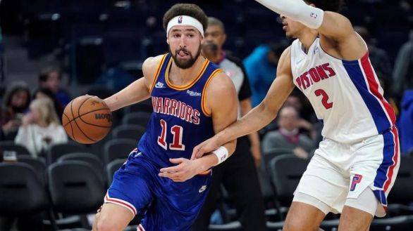 NBA. El salvaje final de partido entre los Warriors y los Pistons