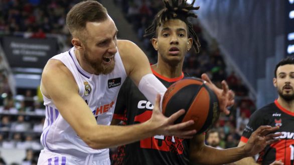 ACB. El Real Madrid de Chus Mateo afianza su liderato