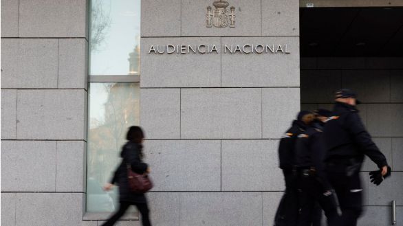 Prisión provisional para el detenido que envió sobres pirotécnicos a Sánchez, ministros y embajadas