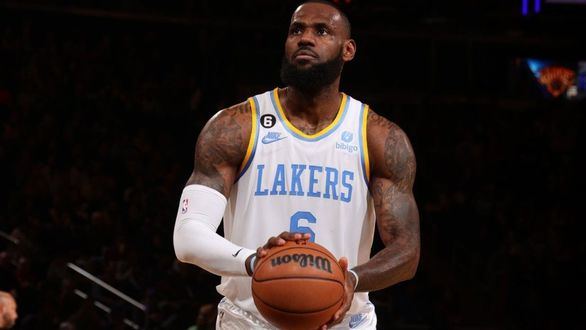 NBA. LeBron James, cada vez más cerca de superar a Abdul-Jabbar