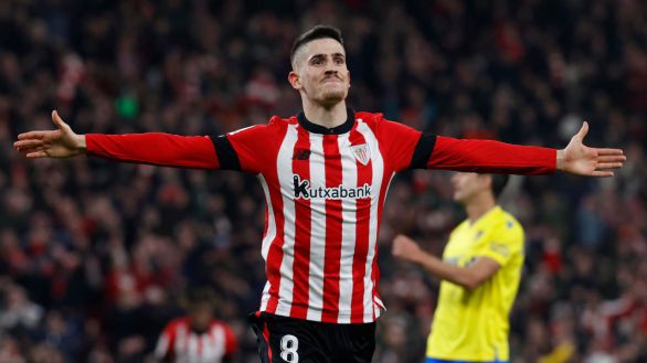 LaLiga. Sancet alimenta la fiesta del Athletic contra el Cádiz