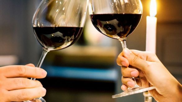 San Valentín dispara un 34% las reservas en hostelería en España