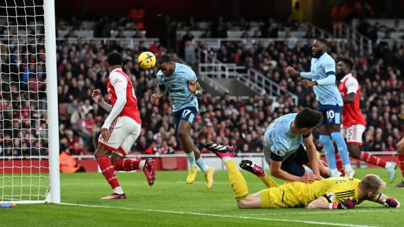 Liga inglesa. El Arsenal se desinfla