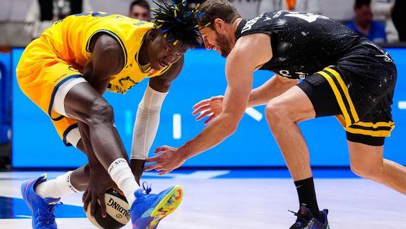 Copa del Rey. El Tenerife de Jaime Fernández cumple su favoritismo ante el Gran Canaria