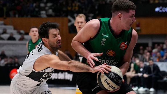 Copa del Rey. El Tenerife accede a su primera final tras imponerse al Joventut en un final agónico