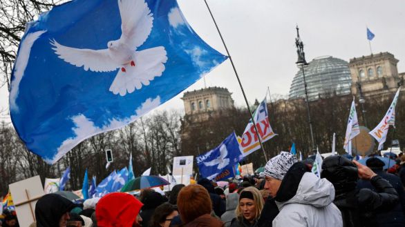 Marchas por la paz en Ucrania recorren Bruselas, Berlín o Madrid