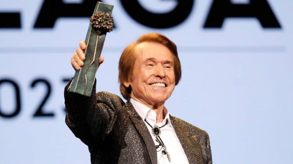 Raphael vive otra gran noche en la inauguración del Festival de Málaga