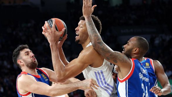 Euroliga. El orgullo del Real Madrid bordea la épica en Estambul