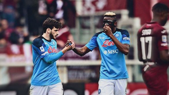 Liga italiana. Osimhen y 'Kvara' acercan la gloria al Nápoles