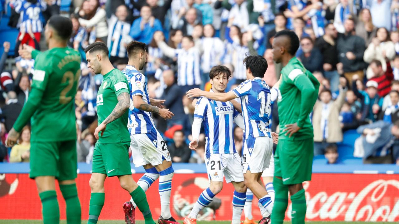 LaLiga. La Real Sociedad acaba con su mala racha ante el Elche con un ...