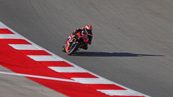 GP Portugal. Jack Miller le hace el primer regalo a KTM