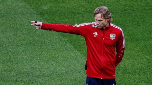 El infierno de Karpin: seleccionador de Rusia y enfrentado, en silencio, con el Kremlin