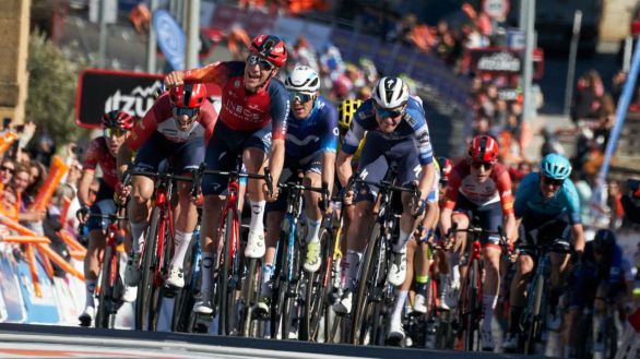 Vuelta al País Vasco. Hayter es el primer líder