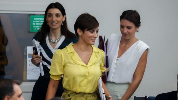 PSOE y PP se enzarzan en una discusión bizantina sobre el sí es sí mientras siguen las excarcelaciones