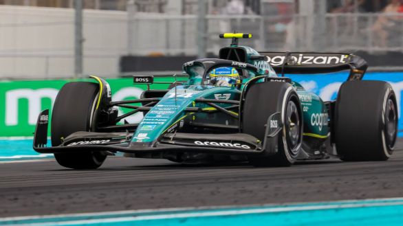 GP Miami. Fernando Alonso mantiene la ilusión desde el podio: el cuarto en cinco carreras