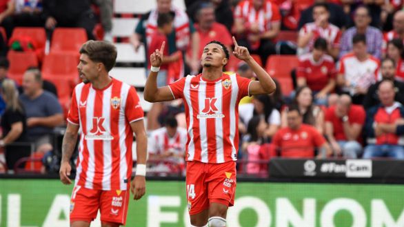 LaLiga. El Almería de Lázaro Vinícius da un paso de gigante hacia la permanencia