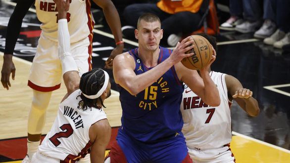 NBA. Los Nuggets de Jokic destrozan la historia y golpean a Miami
