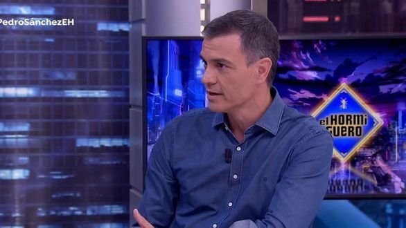 Sánchez compara sus "rectificaciones" con las de Suárez o González
