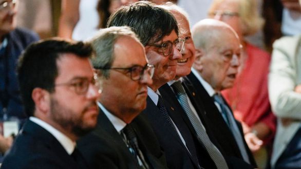 Las negociaciones para la investidura silencian el debate interno entre familias de JxCat