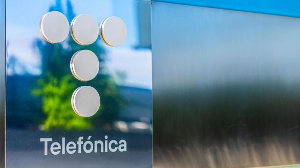 El grupo saudí STC adquiere el 9,9 % de Telefónica y se convierte en su accionista mayoritario