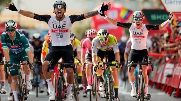 Vuelta a España. Molano se exhibe en Zaragoza y Kuss sigue líder