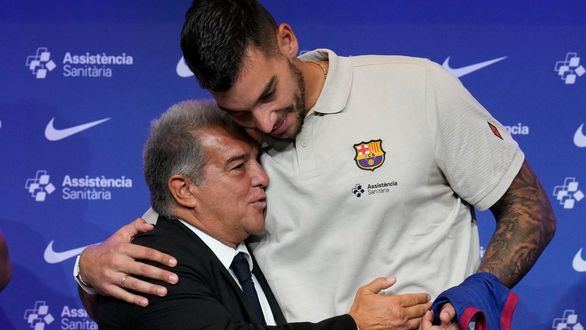ACB. Willy Hernangómez se acuerda del Madrid en su presentación como jugador del Barça