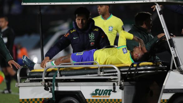 El interminable calvario de Neymar: rotura de ligamento cruzado y menisco
