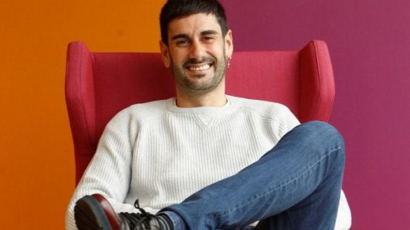 Melendi anuncia que ha sido padre por quinta vez