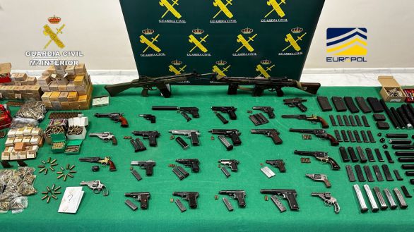 La Guardia Civil incauta más de 80 armas de fuego, de guerra y de impresión 3D