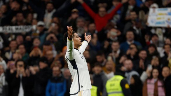 LaLiga. El Real Madrid da un recital ante el Villarreal para dormir líder