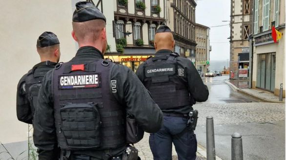 Un niño de nueve años sobrevive dos años viviendo solo