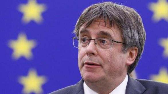 El Supremo pregunta a la Fiscalía si debe investigar a Puigdemont por terrorismo