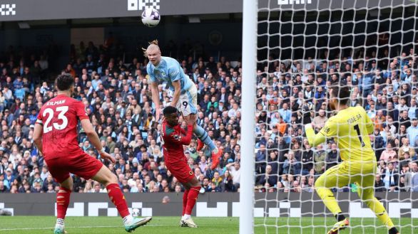 Premier League. Haaland responde al Arsenal con cuatro goles