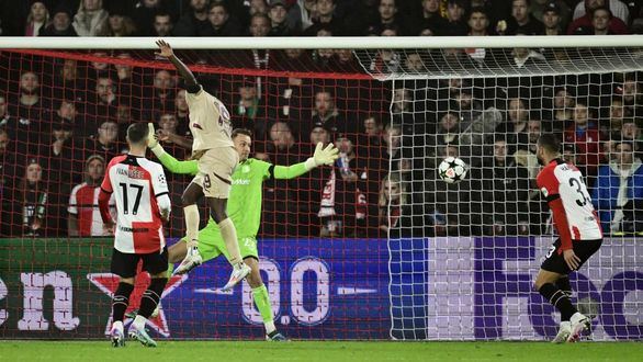 Liga de Campeones. Karim Konaté revive al Salzburgo y tumba al Feyenoord