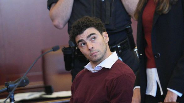 Mangione se declara no culpable de los cargos por el asesinato del director de UnitedHealthcare