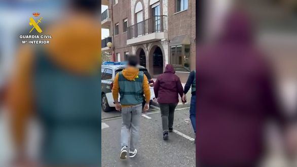 Investigada una mujer por intoxicar a ocho personas con un sedante que echaba en el café