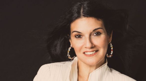 La castellonense Rosario Raro gana el Premio Azorín de Novela por La novia de la paz