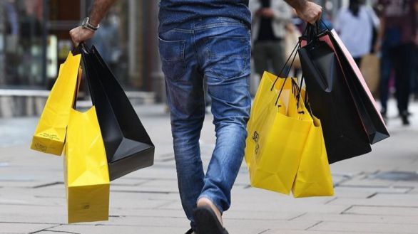 La economía crece un 0,7 % en el segundo trimestre aupada por la inversión y el consumo