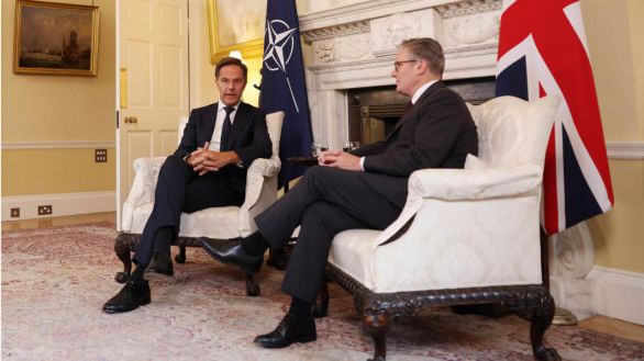 Reino Unido estudia mandar refuerzos a Polonia para garantizar su defensa aérea