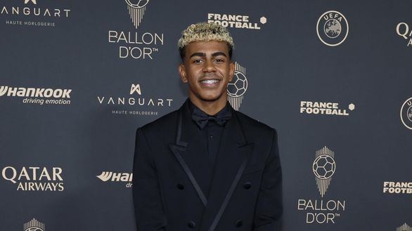 La alfombra roja del Balón de Oro en París