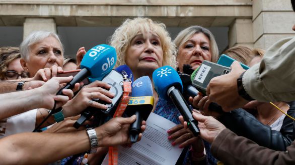 La Fiscalía archiva la denuncia por el borrado de mamografías en Andalucía