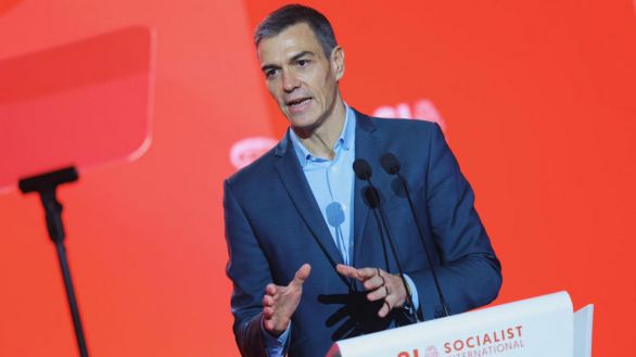 Sánchez, desde la Internacional Socialista de Malta, acusa a la derecha de 