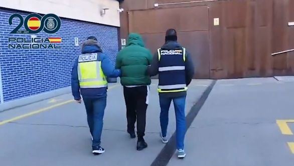 Detenido un joven de 19 años por robar 64 millones de datos personales