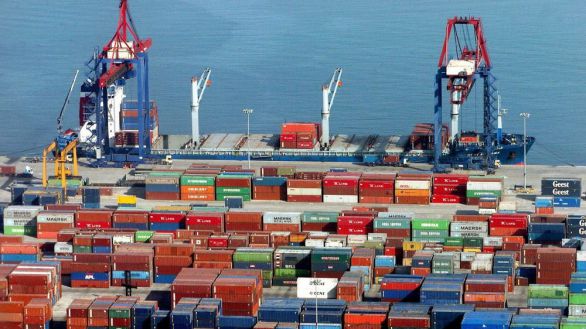 El crecimiento del PIB se ralentiza una décima hasta el 0,6% en el tercer trimestre